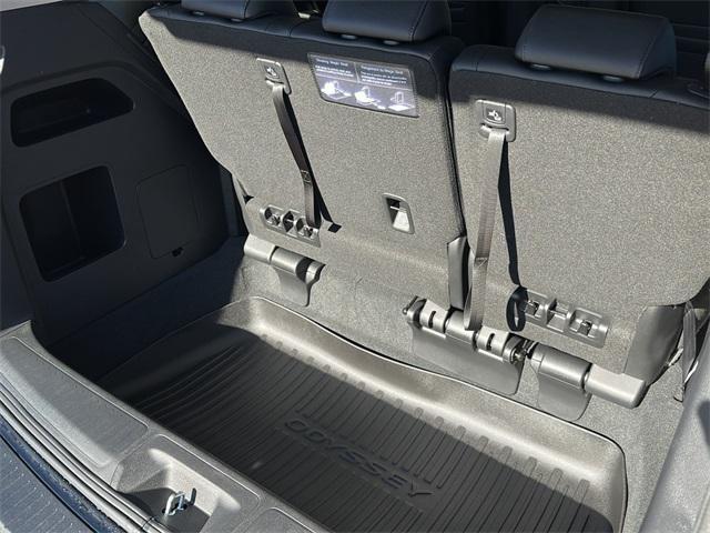new 2026 Honda Odyssey car, priced at $44,685