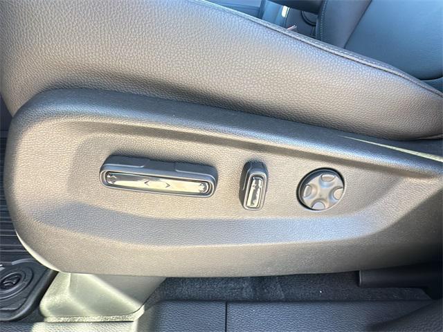 new 2026 Honda Odyssey car, priced at $44,685