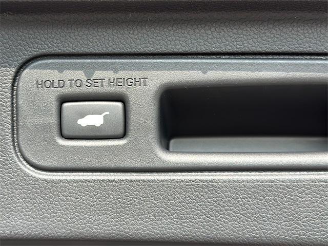 new 2025 Honda Pilot car, priced at $47,325