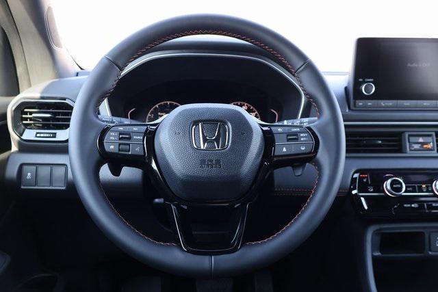 new 2025 Honda Pilot car, priced at $43,705