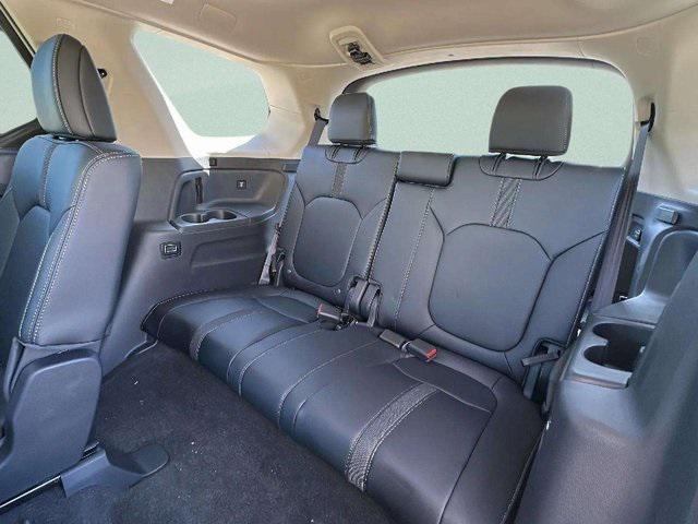 new 2025 Honda Pilot car, priced at $46,050