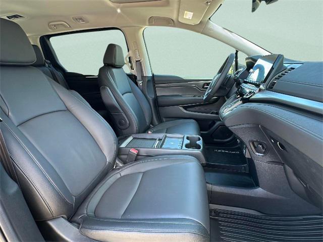 new 2026 Honda Odyssey car, priced at $43,890