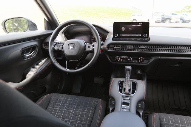 used 2025 Honda HR-V car, priced at $29,500