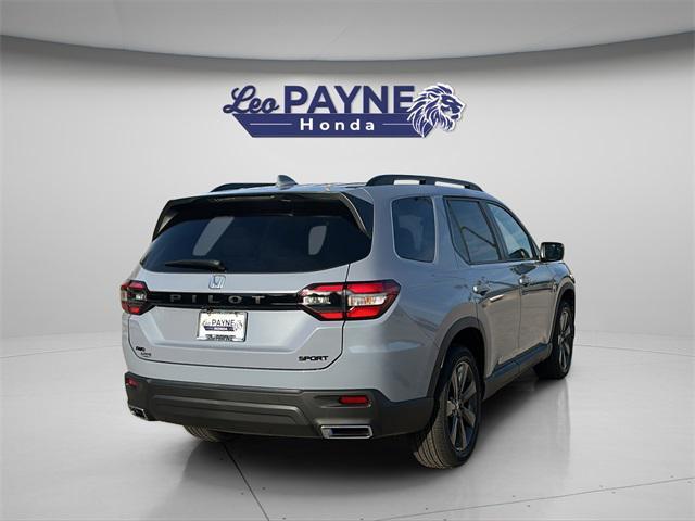new 2025 Honda Pilot car, priced at $43,750