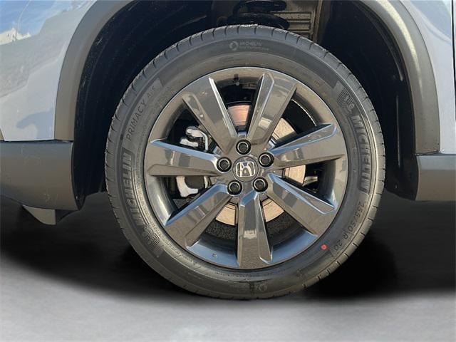 new 2025 Honda Pilot car, priced at $43,750