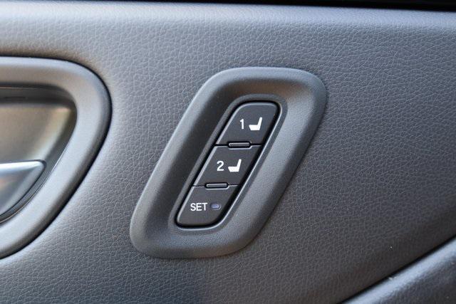 new 2025 Honda Pilot car, priced at $53,405