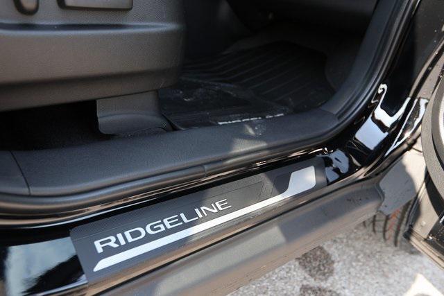 new 2025 Honda Ridgeline car, priced at $48,200