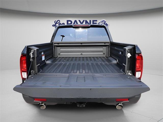 new 2025 Honda Ridgeline car, priced at $43,105