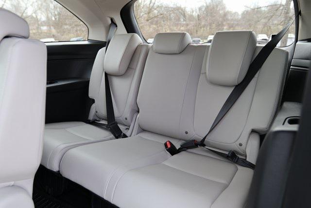 new 2025 Honda Odyssey car, priced at $43,925