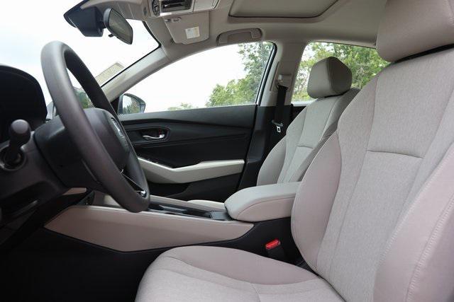 new 2025 Honda Accord car, priced at $32,564