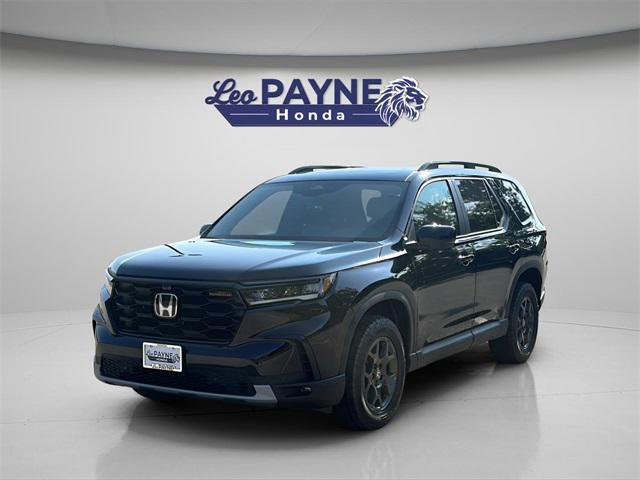 new 2025 Honda Pilot car, priced at $49,895