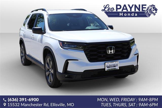 new 2025 Honda Pilot car, priced at $44,005