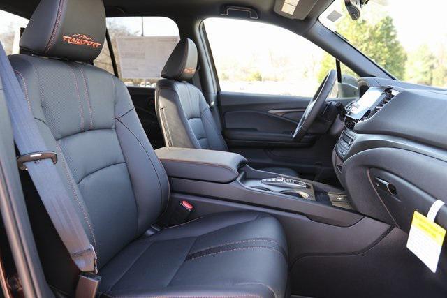 new 2025 Honda Ridgeline car, priced at $48,285