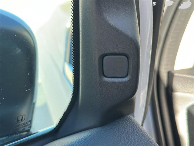 new 2026 Honda Odyssey car, priced at $45,940