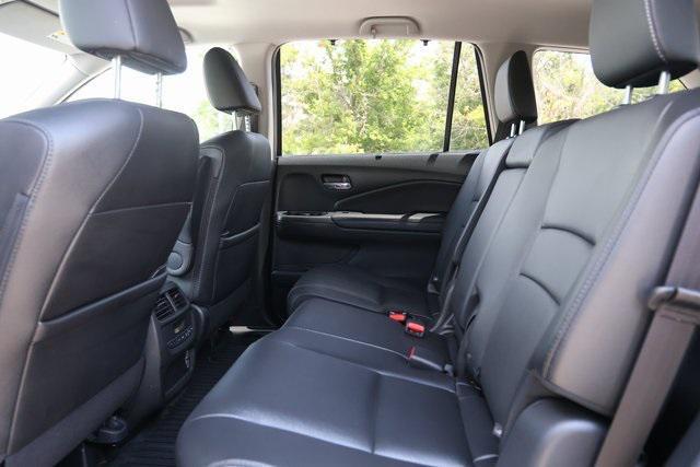 used 2022 Honda Pilot car, priced at $34,500