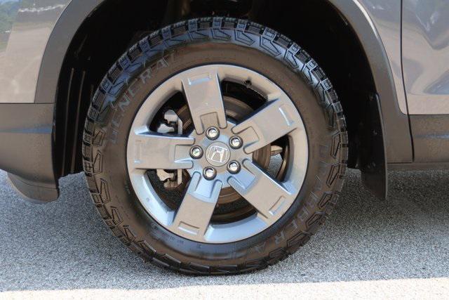 used 2025 Honda Ridgeline car, priced at $44,000