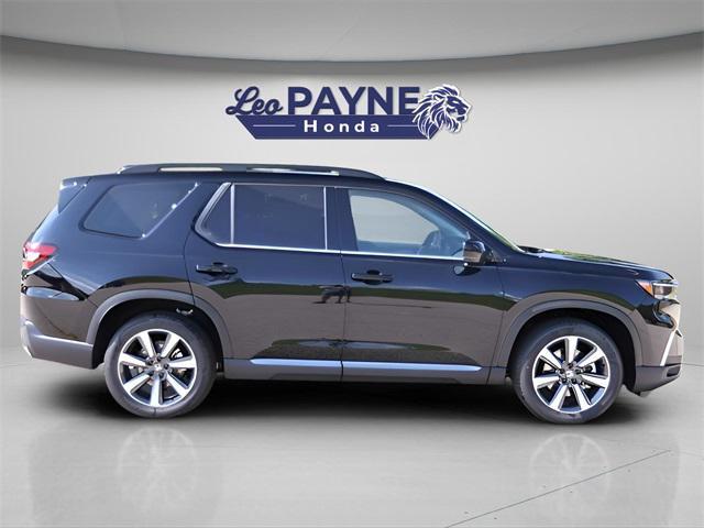 new 2025 Honda Pilot car, priced at $55,750