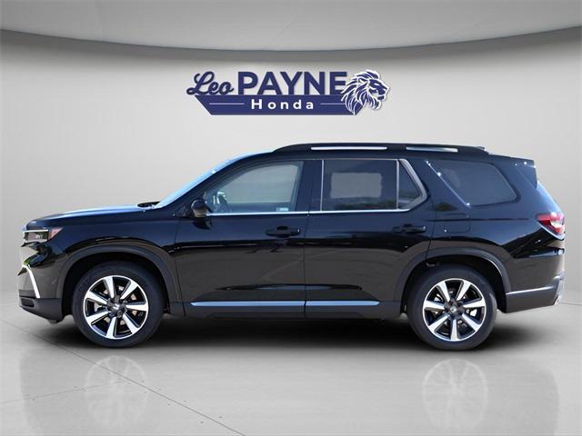 new 2025 Honda Pilot car, priced at $55,750