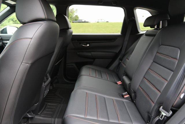 new 2026 Honda CR-V Hybrid car, priced at $42,075