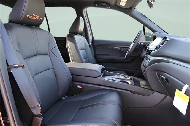 new 2025 Honda Ridgeline car, priced at $43,756