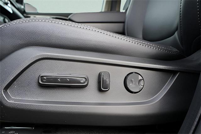 new 2025 Honda Pilot car, priced at $47,005