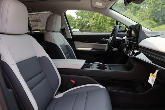 new 2025 Honda Prologue car, priced at $60,704