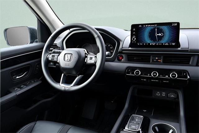 new 2025 Honda Pilot car, priced at $47,235