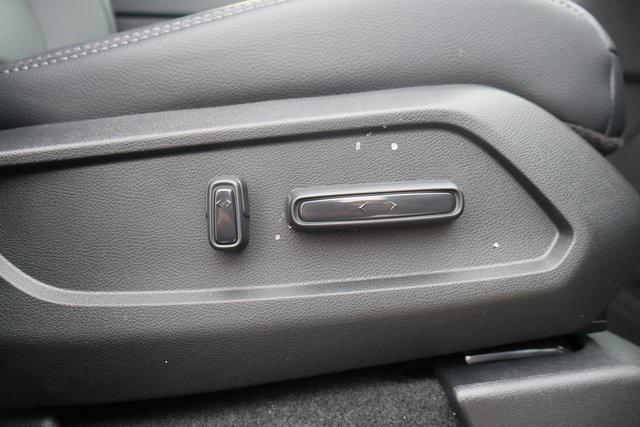 new 2025 Honda Pilot car, priced at $47,235