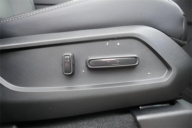 new 2025 Honda Pilot car, priced at $47,235