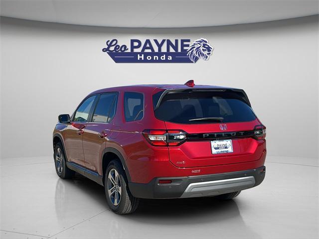 new 2025 Honda Pilot car, priced at $47,050