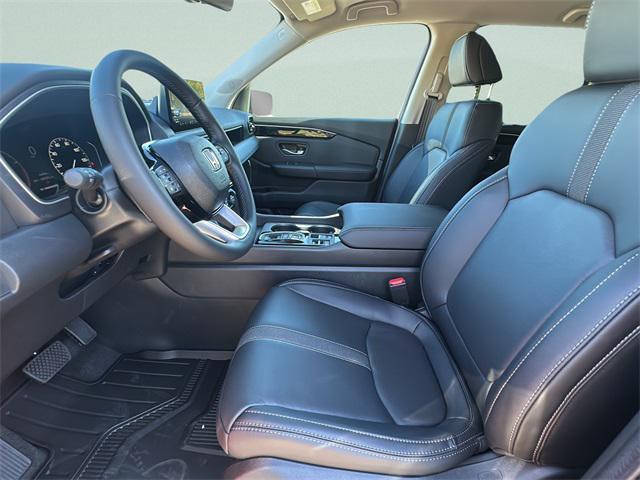 new 2025 Honda Pilot car, priced at $47,050