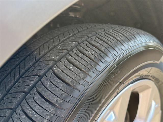 used 2025 Honda HR-V car, priced at $26,000