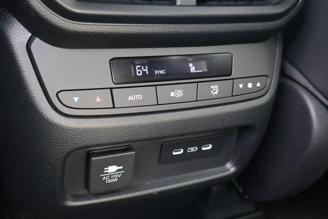 new 2025 Honda Pilot car, priced at $50,350