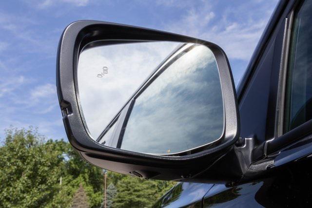 new 2025 Honda Pilot car, priced at $50,350