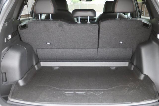 new 2026 Honda CR-V Hybrid car, priced at $41,575