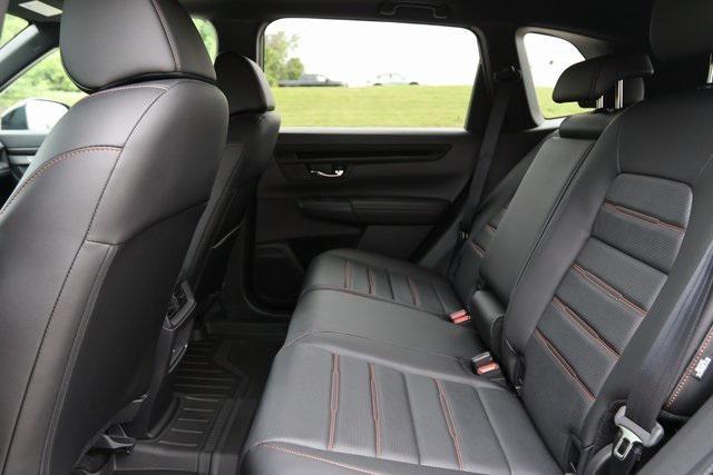 new 2026 Honda CR-V Hybrid car, priced at $41,575