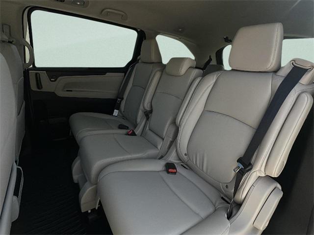 new 2026 Honda Odyssey car, priced at $43,326