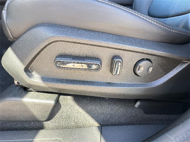 used 2025 Honda Pilot car, priced at $47,500