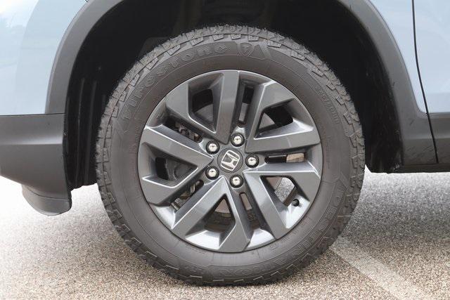 used 2023 Honda Ridgeline car, priced at $35,000
