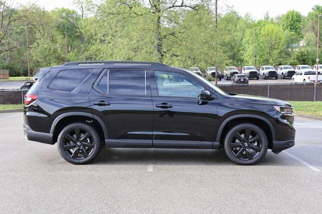 new 2025 Honda Pilot car, priced at $55,830