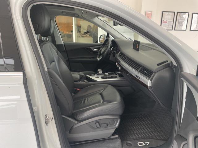 used 2019 Audi Q7 car, priced at $22,888