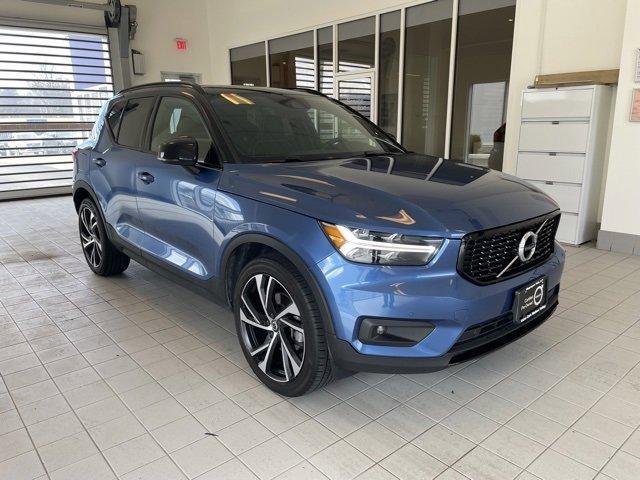 used 2020 Volvo XC40 car, priced at $26,498