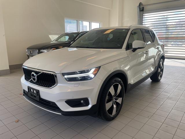 used 2022 Volvo XC40 car, priced at $31,746