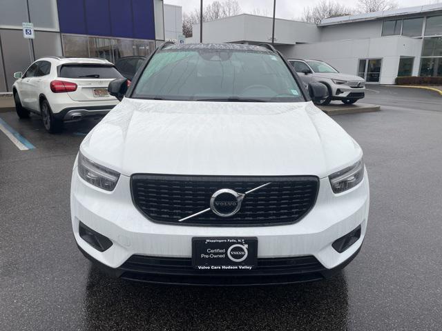 used 2021 Volvo XC40 car, priced at $24,887