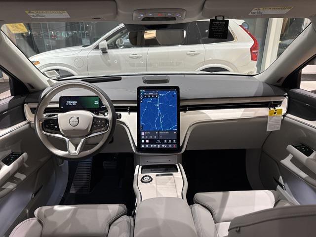 new 2025 Volvo EX90 car, priced at $85,640