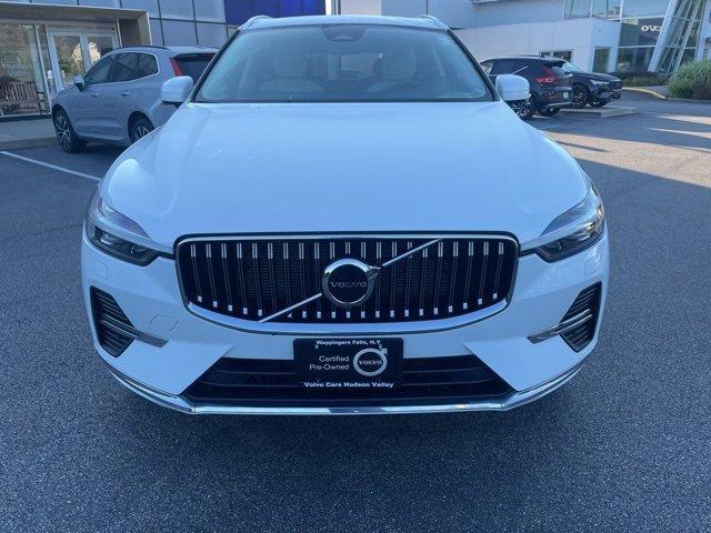 used 2022 Volvo XC60 car, priced at $34,899