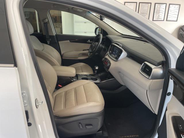 used 2019 Kia Sorento car, priced at $12,749