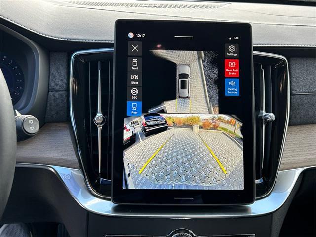 new 2026 Volvo XC90 car, priced at $73,080