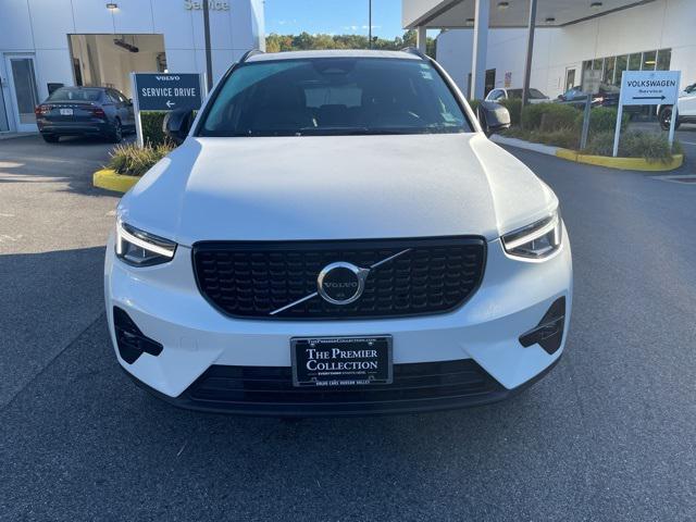 used 2023 Volvo XC40 car, priced at $28,899