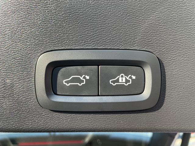 used 2023 Volvo XC40 car, priced at $28,899